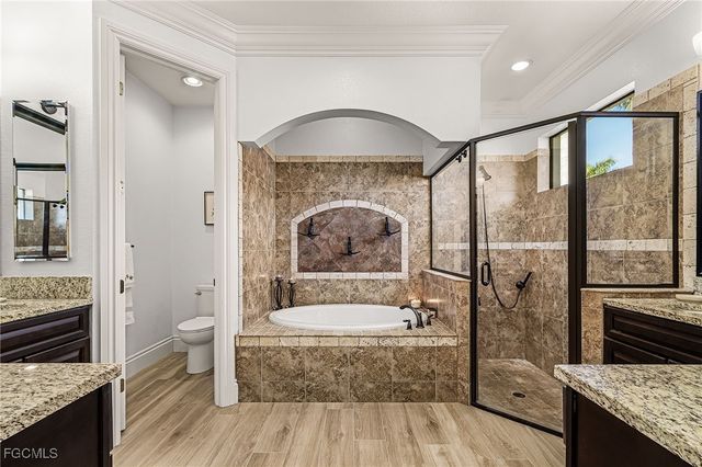 11781 Lady Anne CIR, Cape Coral, FL 33991