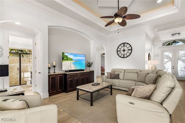 11781 Lady Anne CIR, Cape Coral, FL 33991