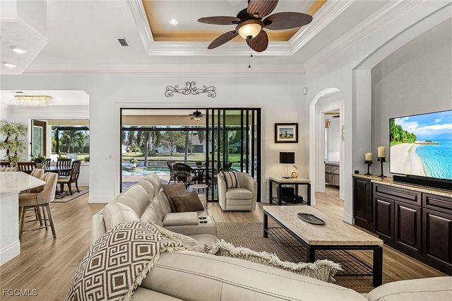 11781 Lady Anne CIR, Cape Coral, FL 33991