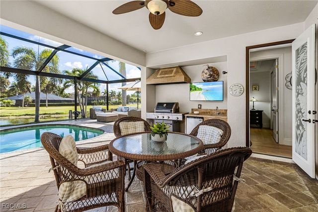 11781 Lady Anne CIR, Cape Coral, FL 33991