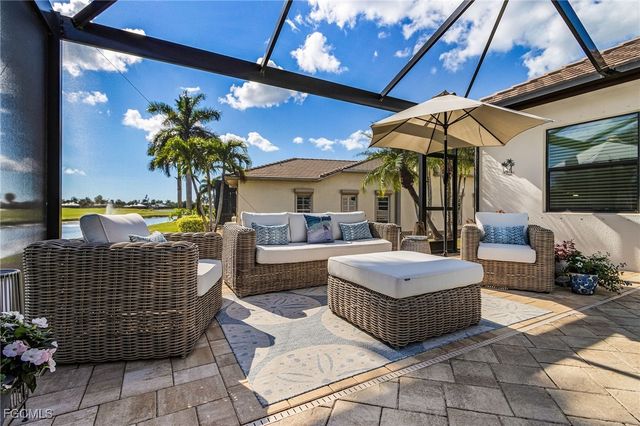 11781 Lady Anne CIR, Cape Coral, FL 33991