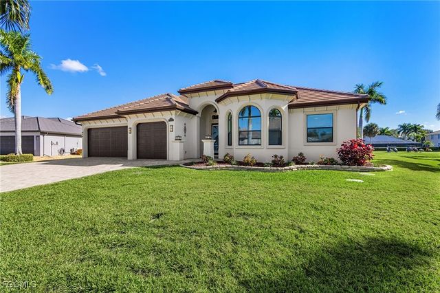 11781 Lady Anne CIR, Cape Coral, FL 33991