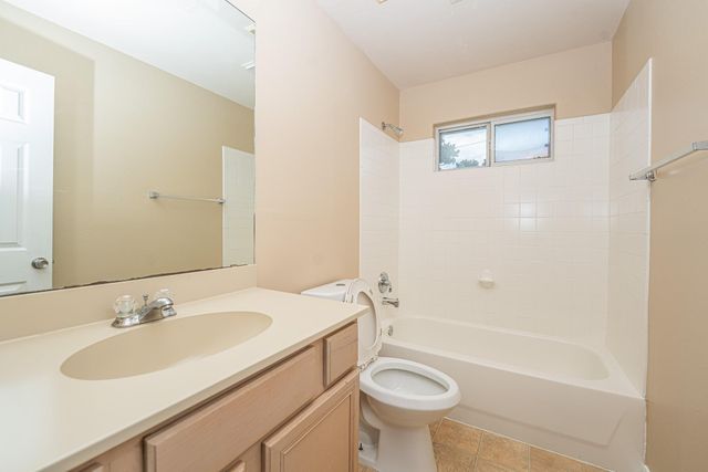 2212 Naomi Street, Houston, TX 77054