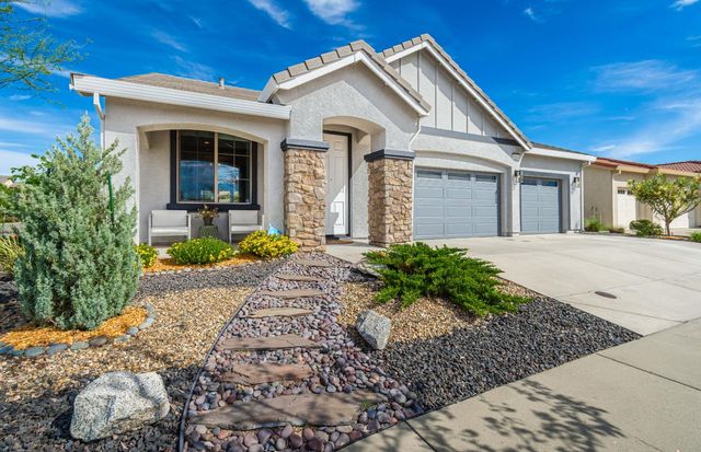 2064 Somers St, Roseville, CA 95747