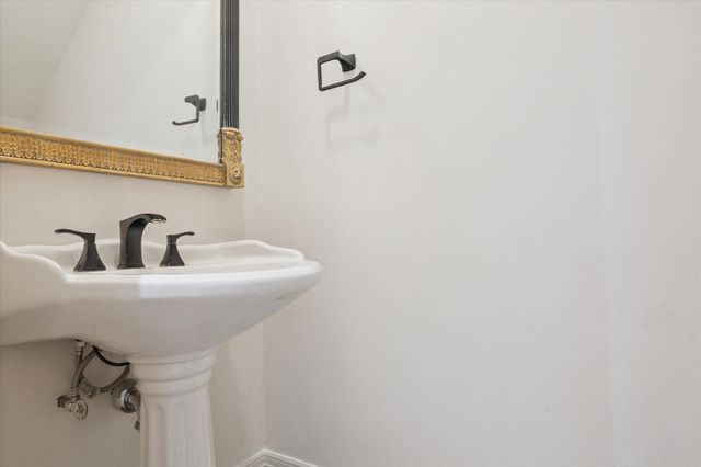 5308 Hidalgo Street, Houston, TX 77056