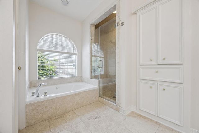 5308 Hidalgo Street, Houston, TX 77056