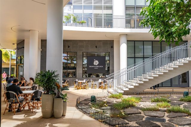 1000 Auahi Street 733, Honolulu, HI 96814