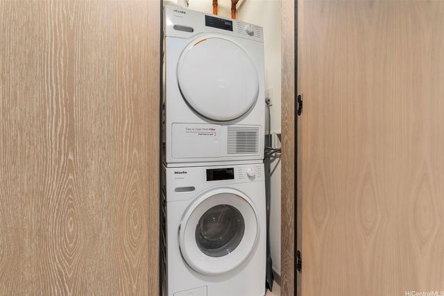 1000 Auahi Street 733, Honolulu, HI 96814