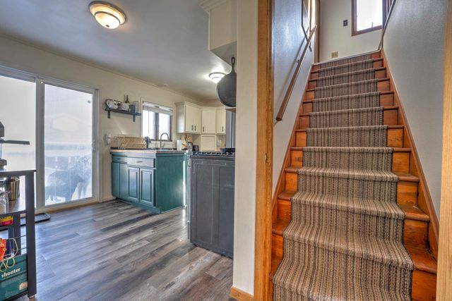 1000 17th St NW, Minot, ND 58703