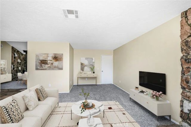 11694 Pepper, Hesperia, CA 92345