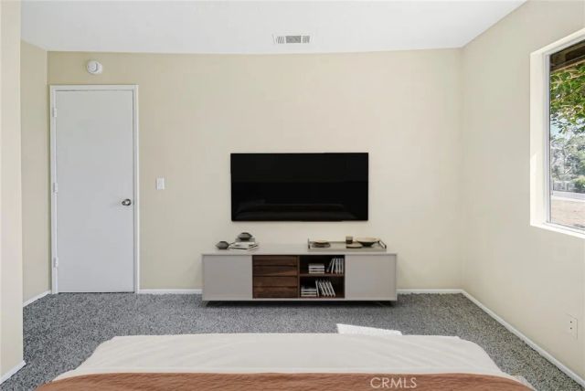 11694 Pepper, Hesperia, CA 92345