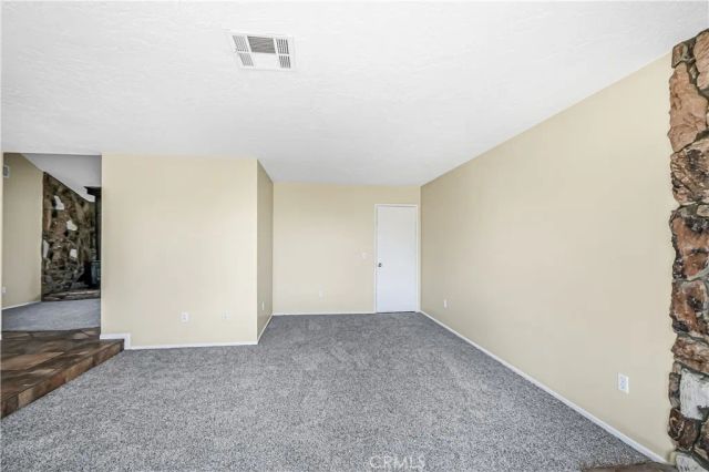 11694 Pepper, Hesperia, CA 92345