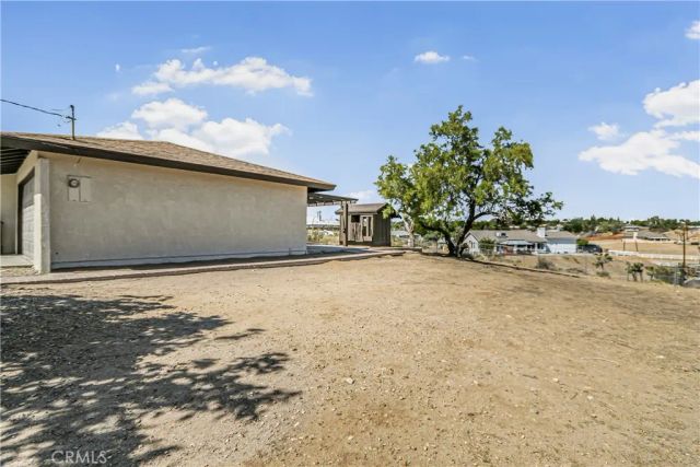 11694 Pepper, Hesperia, CA 92345