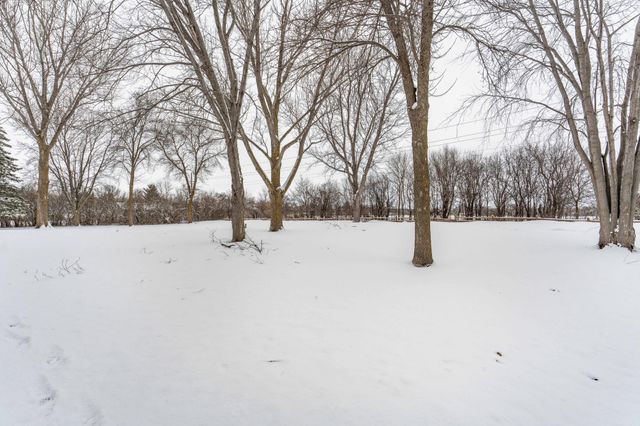 517 N Woodland Drive, Fergus Falls, MN 56537