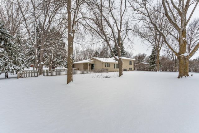 517 N Woodland Drive, Fergus Falls, MN 56537