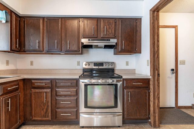 517 N Woodland Drive, Fergus Falls, MN 56537