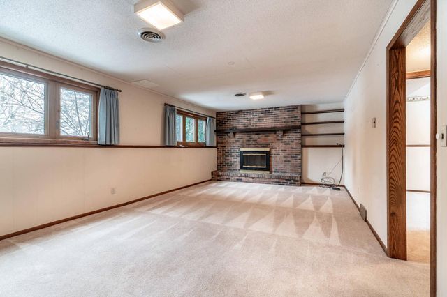 517 N Woodland Drive, Fergus Falls, MN 56537