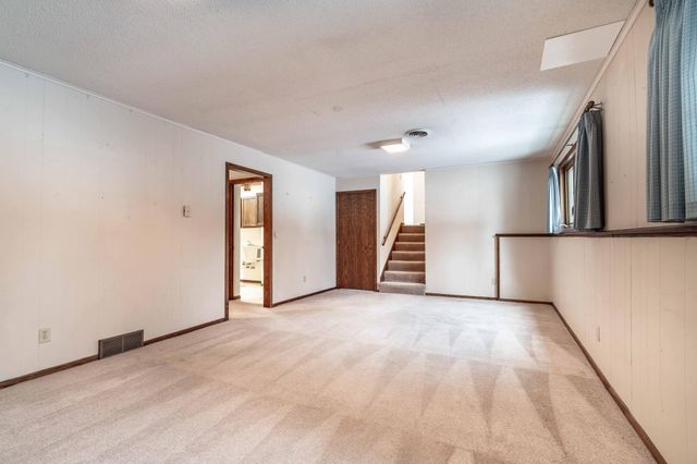 517 N Woodland Drive, Fergus Falls, MN 56537