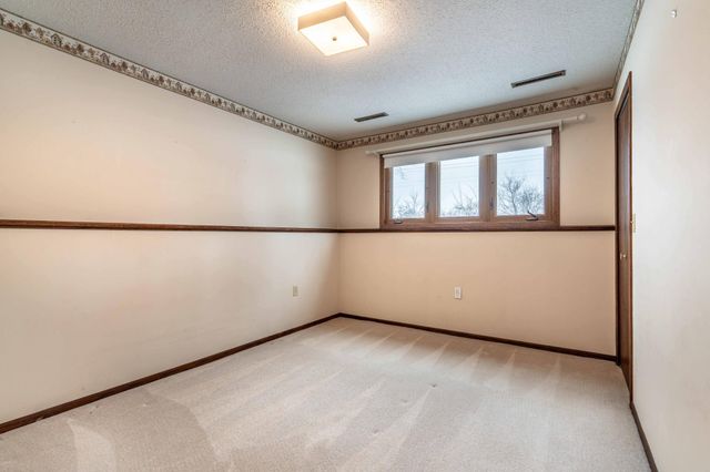 517 N Woodland Drive, Fergus Falls, MN 56537