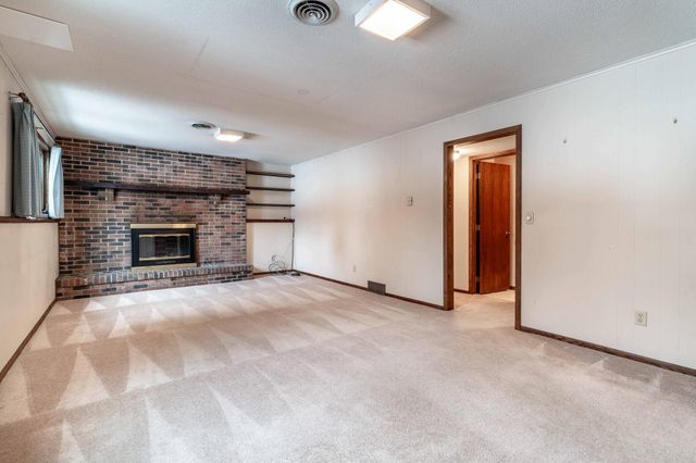 517 N Woodland Drive, Fergus Falls, MN 56537