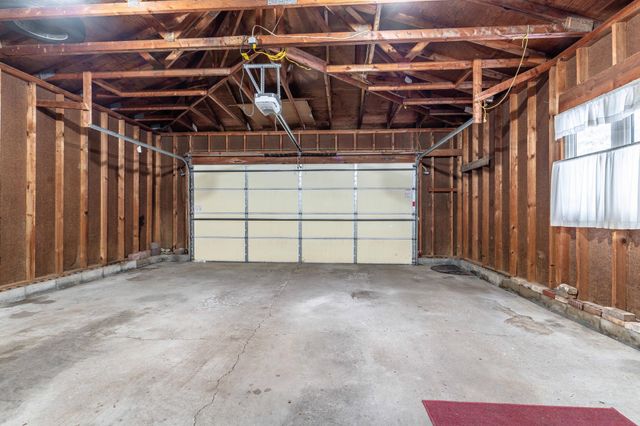 517 N Woodland Drive, Fergus Falls, MN 56537