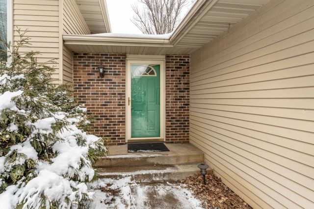 517 N Woodland Drive, Fergus Falls, MN 56537