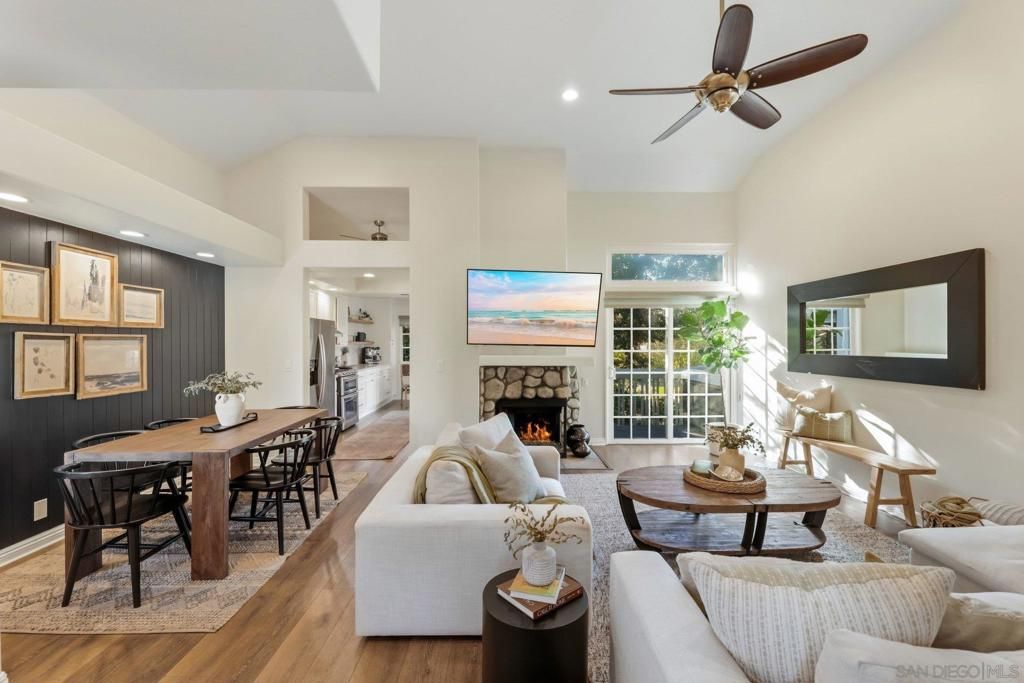 Image 2 of property listing at 20321 Tidepool Cir 205, Huntington Beach, CA 92646