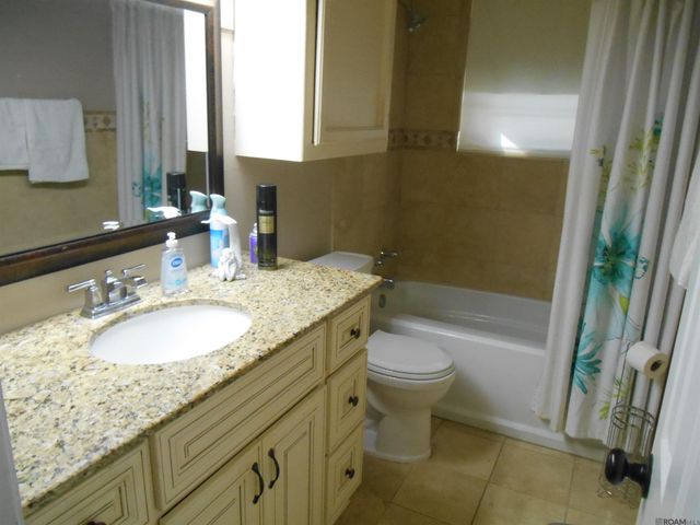 288 Fountainbleau Dr, Baton Rouge, LA 70819