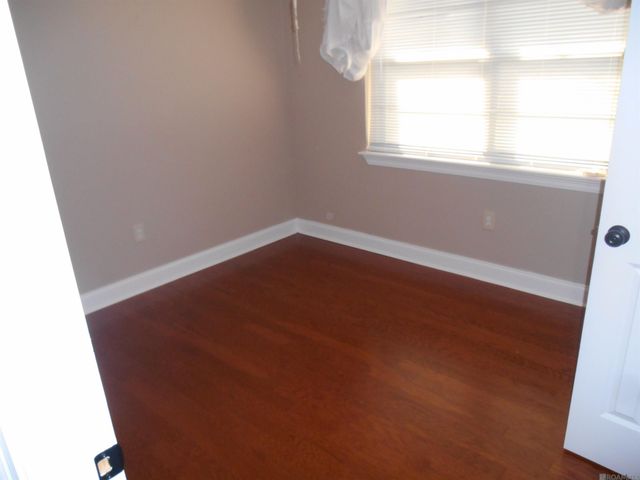 288 Fountainbleau Dr, Baton Rouge, LA 70819