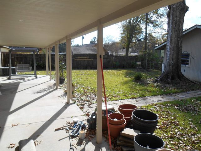 288 Fountainbleau Dr, Baton Rouge, LA 70819