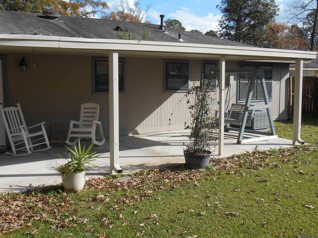 288 Fountainbleau Dr, Baton Rouge, LA 70819