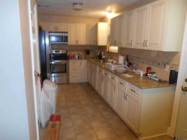 288 Fountainbleau Dr, Baton Rouge, LA 70819