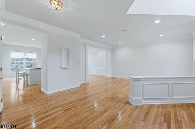96 Hickory Hill Blvd, Totowa Boro, NJ 07512