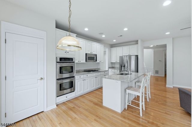 96 Hickory Hill Blvd, Totowa Boro, NJ 07512