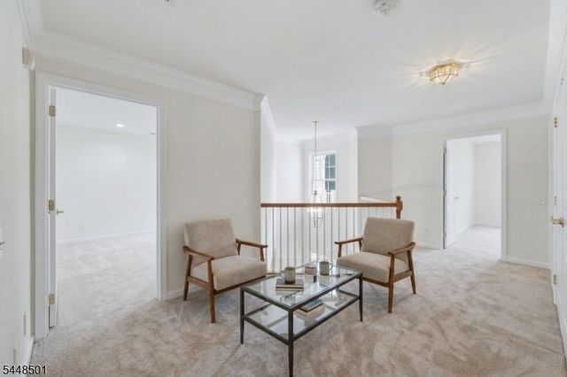 96 Hickory Hill Blvd, Totowa Boro, NJ 07512