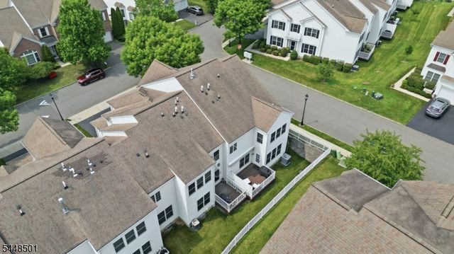 96 Hickory Hill Blvd, Totowa Boro, NJ 07512