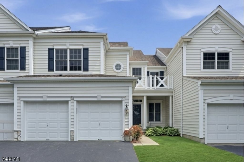 96 Hickory Hill Blvd, Totowa Boro, NJ 07512
