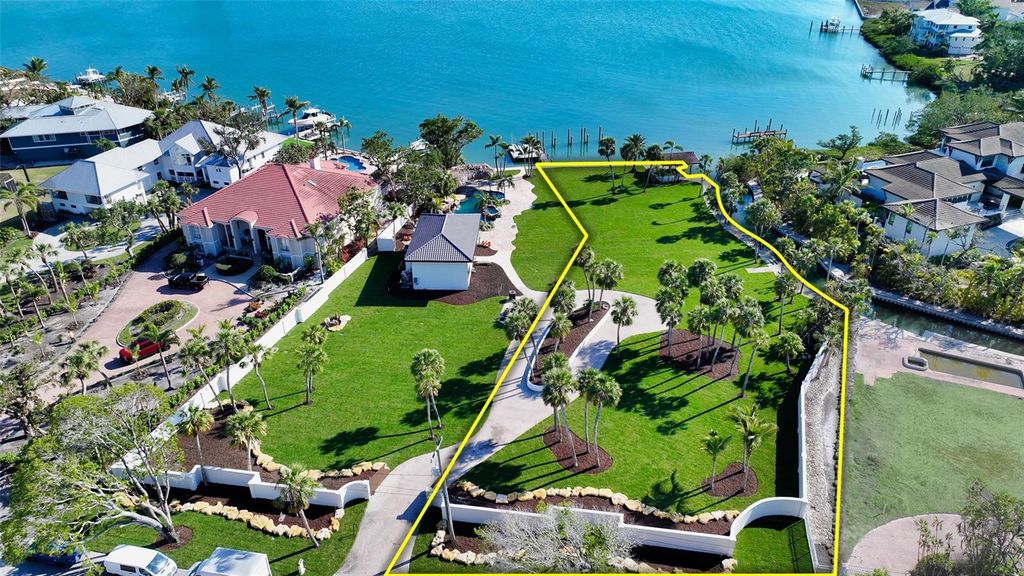 620 FREELING DRIVE, Sarasota, FL 34242