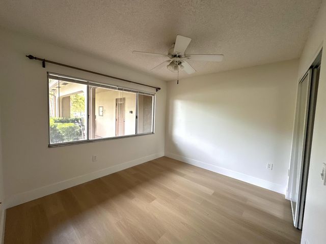 1400 SW 137 Avenue 107f, Pembroke Pines, FL 33027