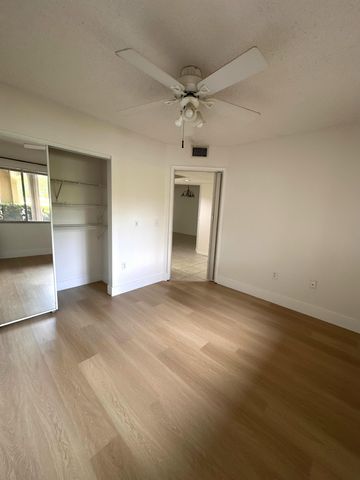 1400 SW 137 Avenue 107f, Pembroke Pines, FL 33027