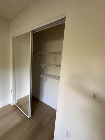 1400 SW 137 Avenue 107f, Pembroke Pines, FL 33027