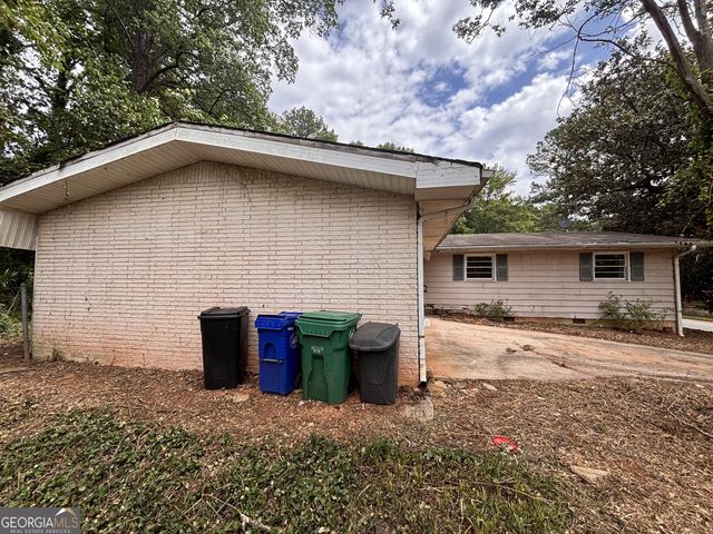 1845 Delphine Drive, Decatur, GA 30032