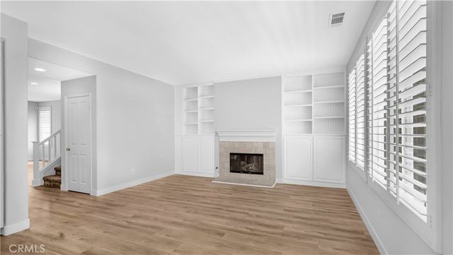 183 Kingswood, Irvine, CA 92620