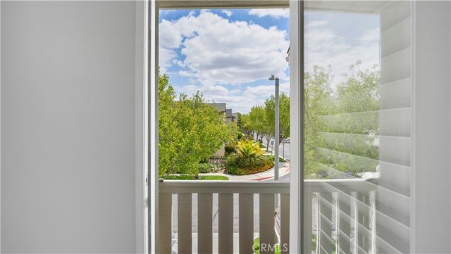 183 Kingswood, Irvine, CA 92620