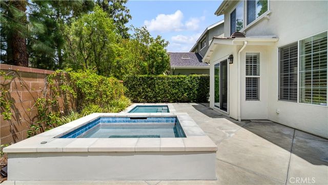 183 Kingswood, Irvine, CA 92620