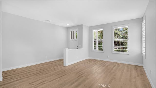 183 Kingswood, Irvine, CA 92620