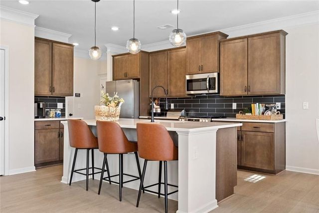 611 Mountaintop Road, Cartersville, GA 30120