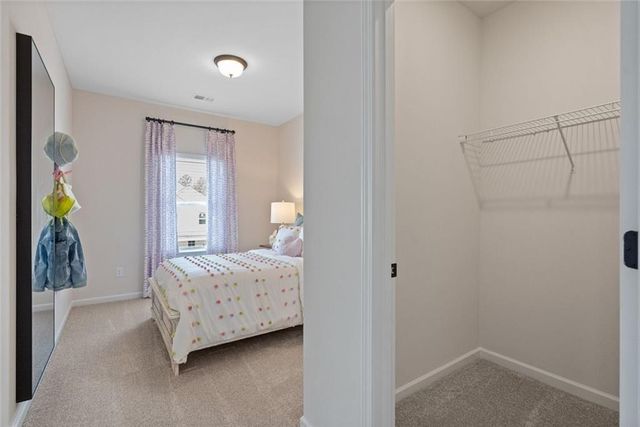 611 Mountaintop Road, Cartersville, GA 30120