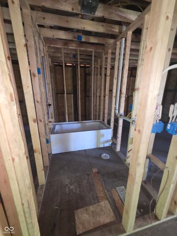 1125 N Oakland Avenue, Indianapolis, IN 46201