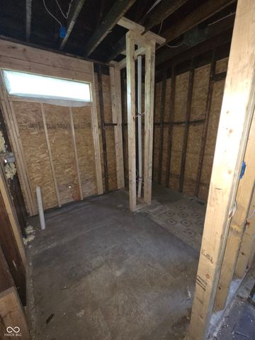 1125 N Oakland Avenue, Indianapolis, IN 46201